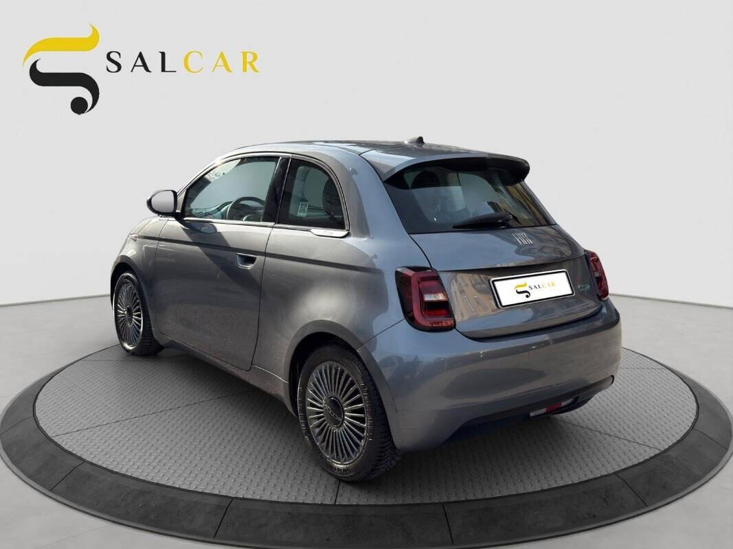 Fiat 500 500e Berlina 42 kWh Passion 2021