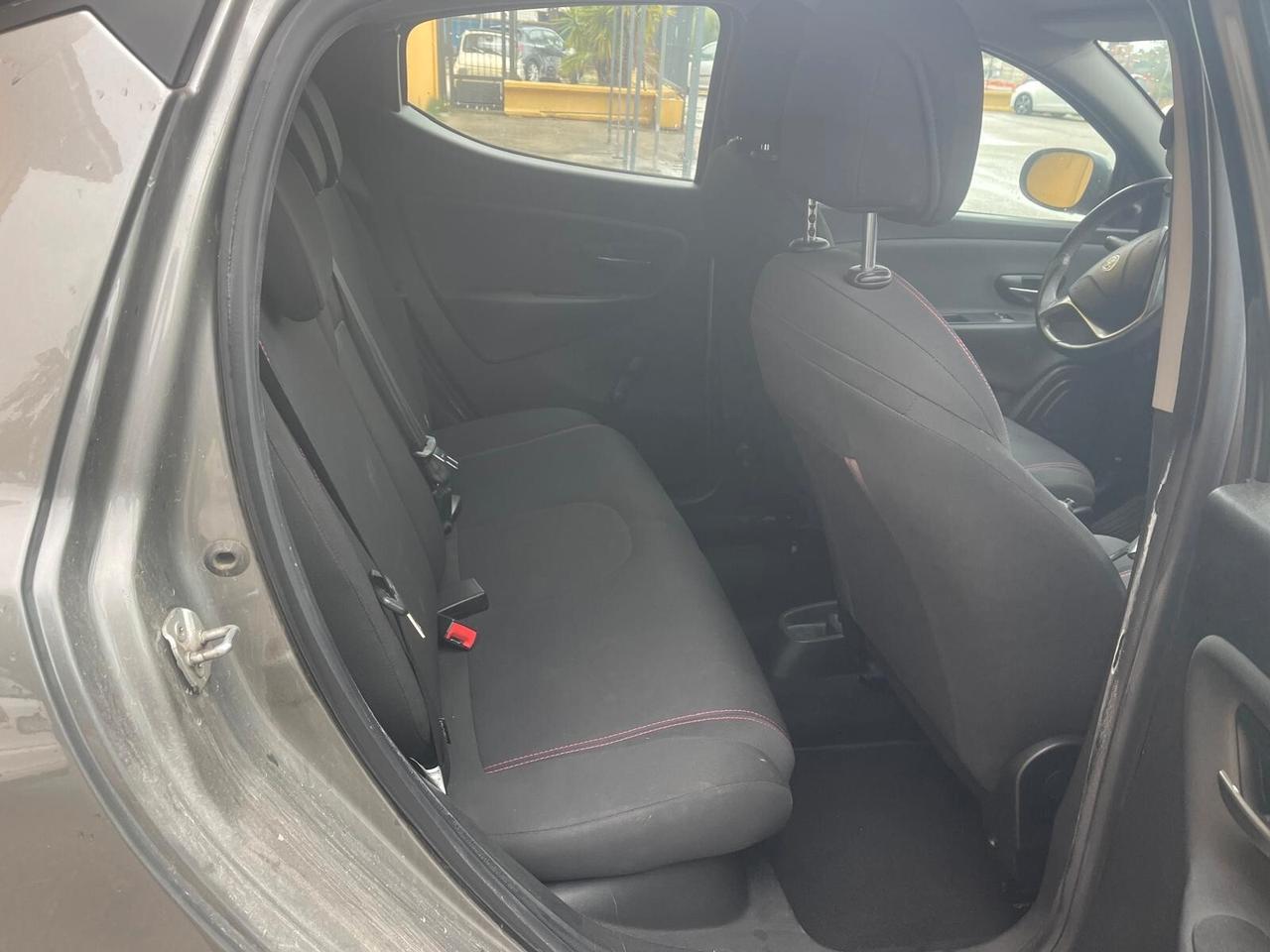 Lancia Ypsilon 1.2 69 CV 5 porte GPL Ecochic Elefantino