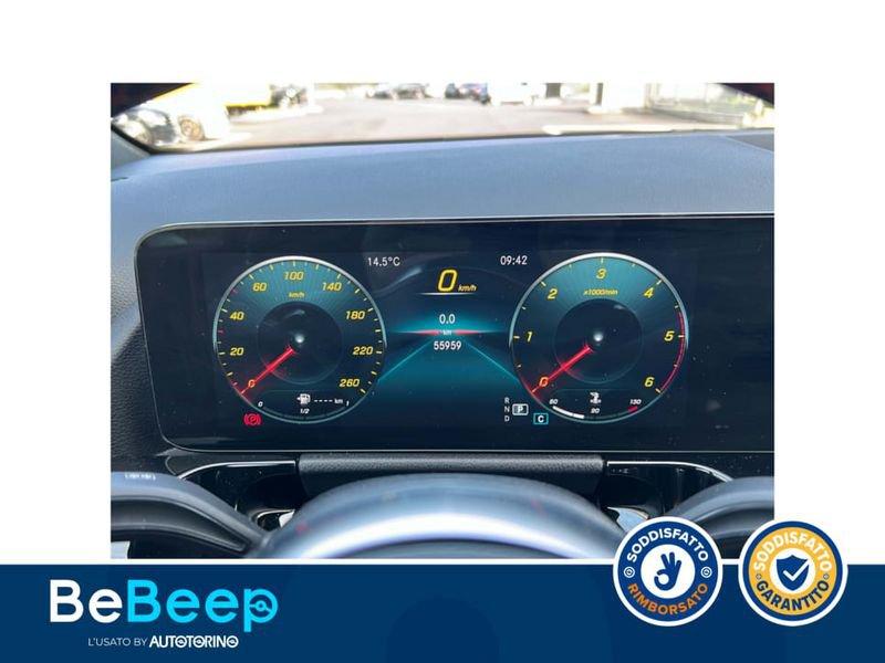 Mercedes-Benz GLA 200 D PREMIUM 4MATIC AUTO