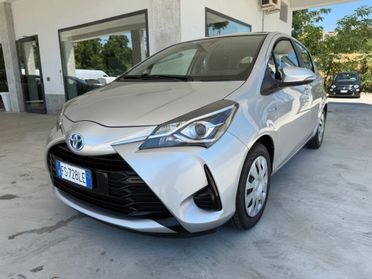 Toyota Yaris 1.5 Hybrid 5 porte Cool