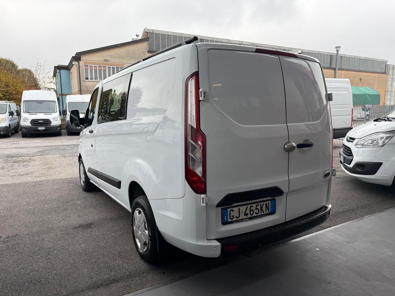 Ford Transit Custom Van 2.0 EcoBlue 6 POSTI DOPPIA CABINA