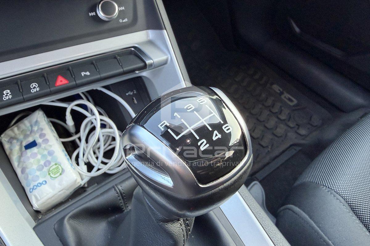 AUDI Q3 SPB 35 TFSI Business Plus