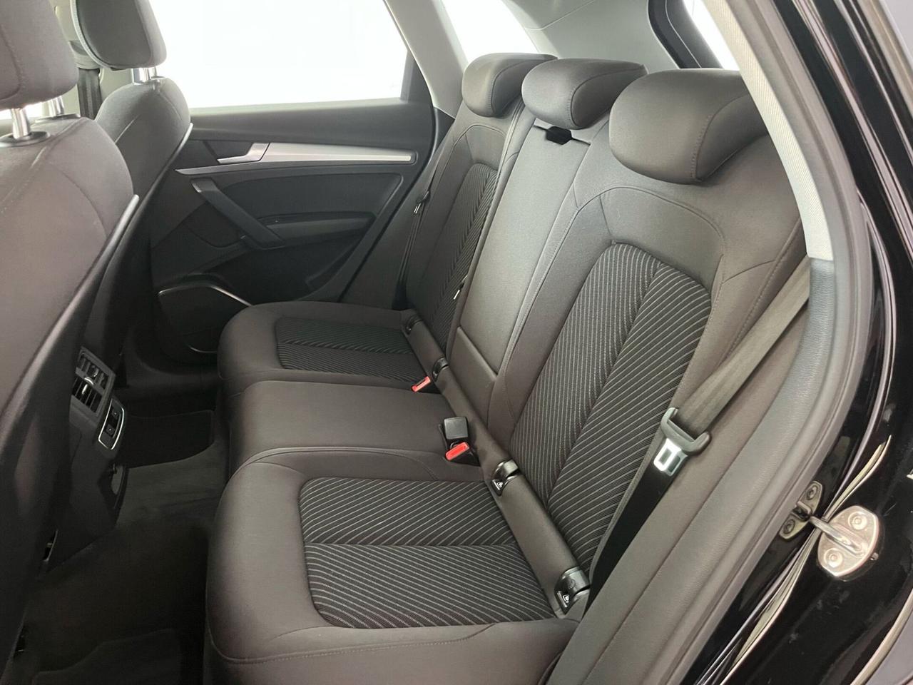 Audi Q5 35 TDI S tronic Business