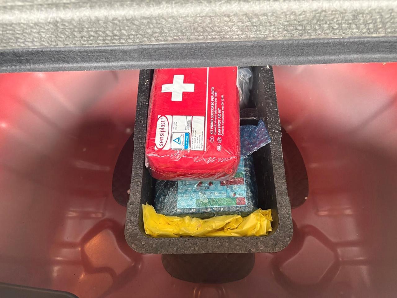 HYUNDAI I10 PRIME AUTOMATIC - UNICO PROPRIETARIO