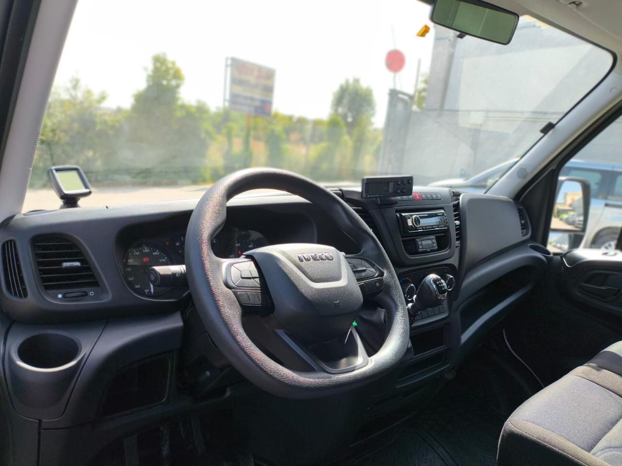 IVECO DAILY 35C16 GRUPPO E FRIGO THERMOKING STRADA RETE 380 V. RIF:3525