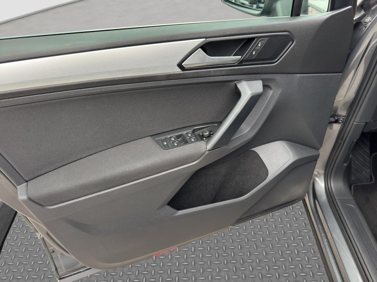 Volkswagen Tiguan 2.0 tdi 150cv Sport automatica 2019