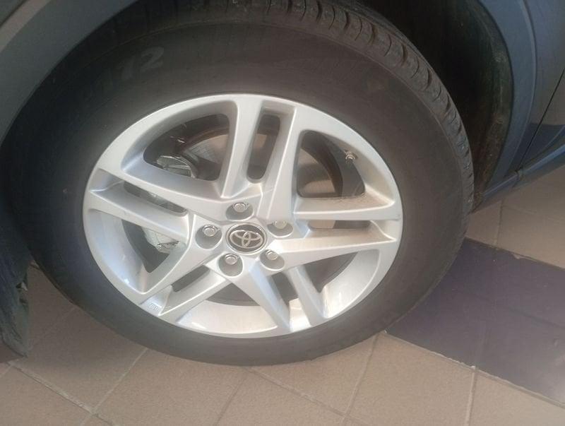 Toyota C-HR C-HR 1.8 Hybrid E-CVT Active