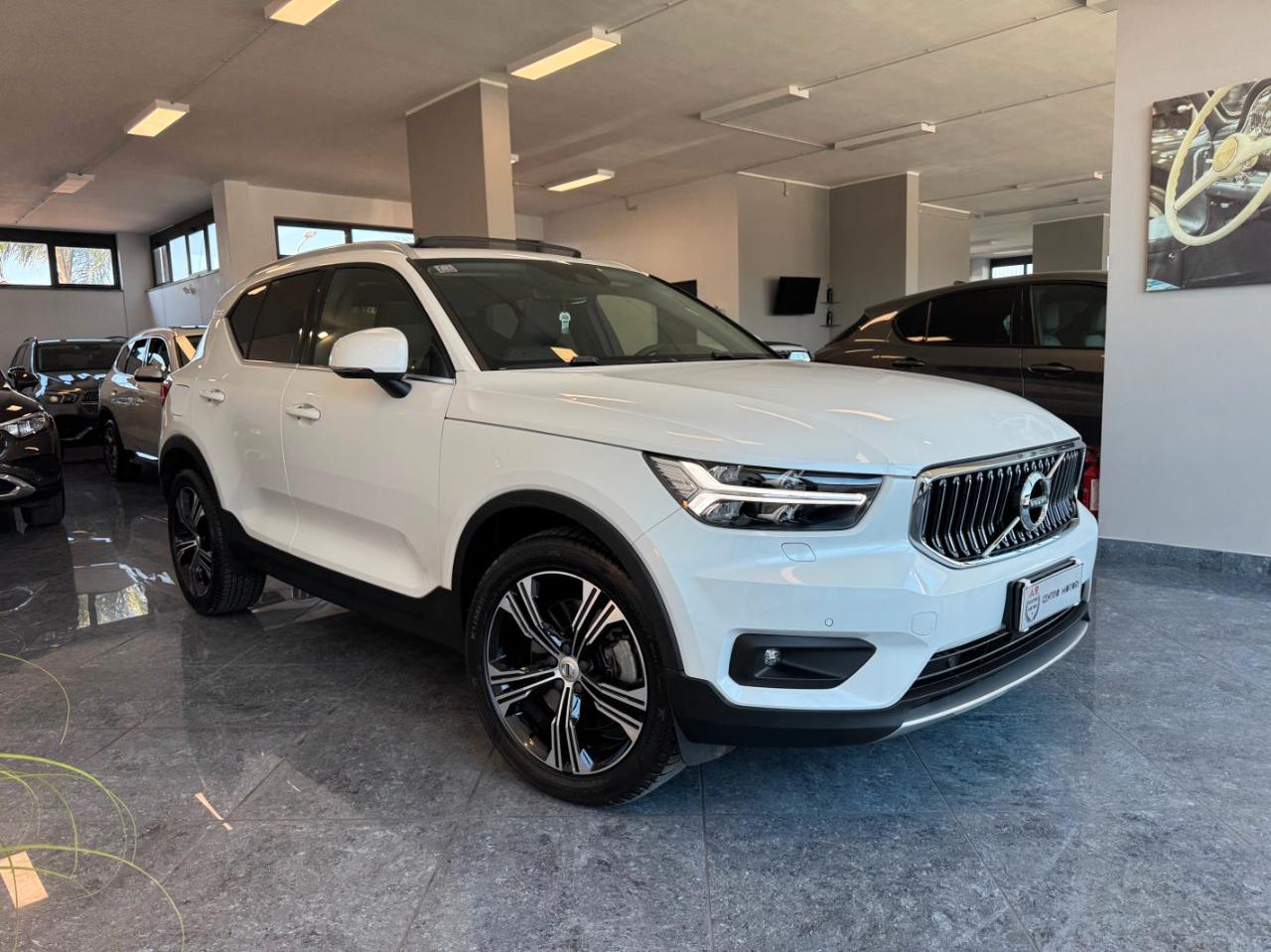 Volvo XC40 1.5 t5 phev Recharge Inscription Tetto Full Opt