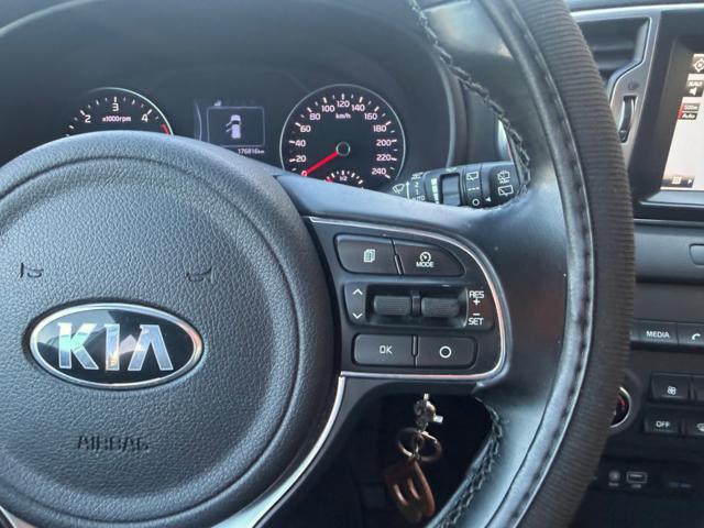 KIA Sportage 1.7 CRDI 115CV+19''+NAVI+LED+RCAM+PDC