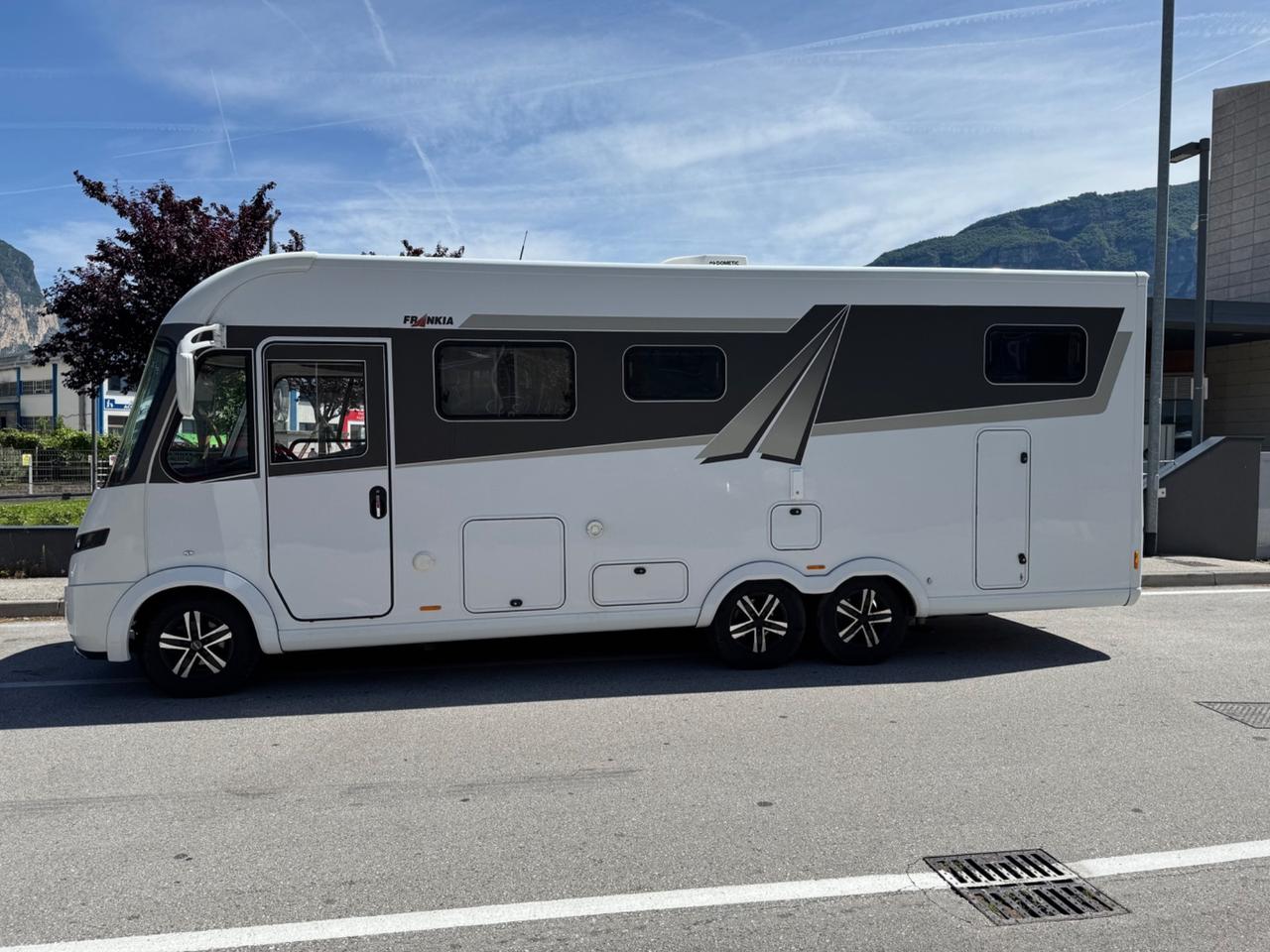 FRANKIA 790 GD LETTI GEMELLI