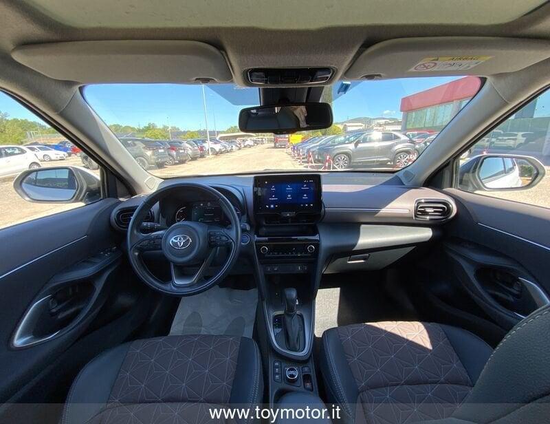 Toyota Yaris Cross 1.5 Hybrid 5p. E-CVT AWD-i Lounge