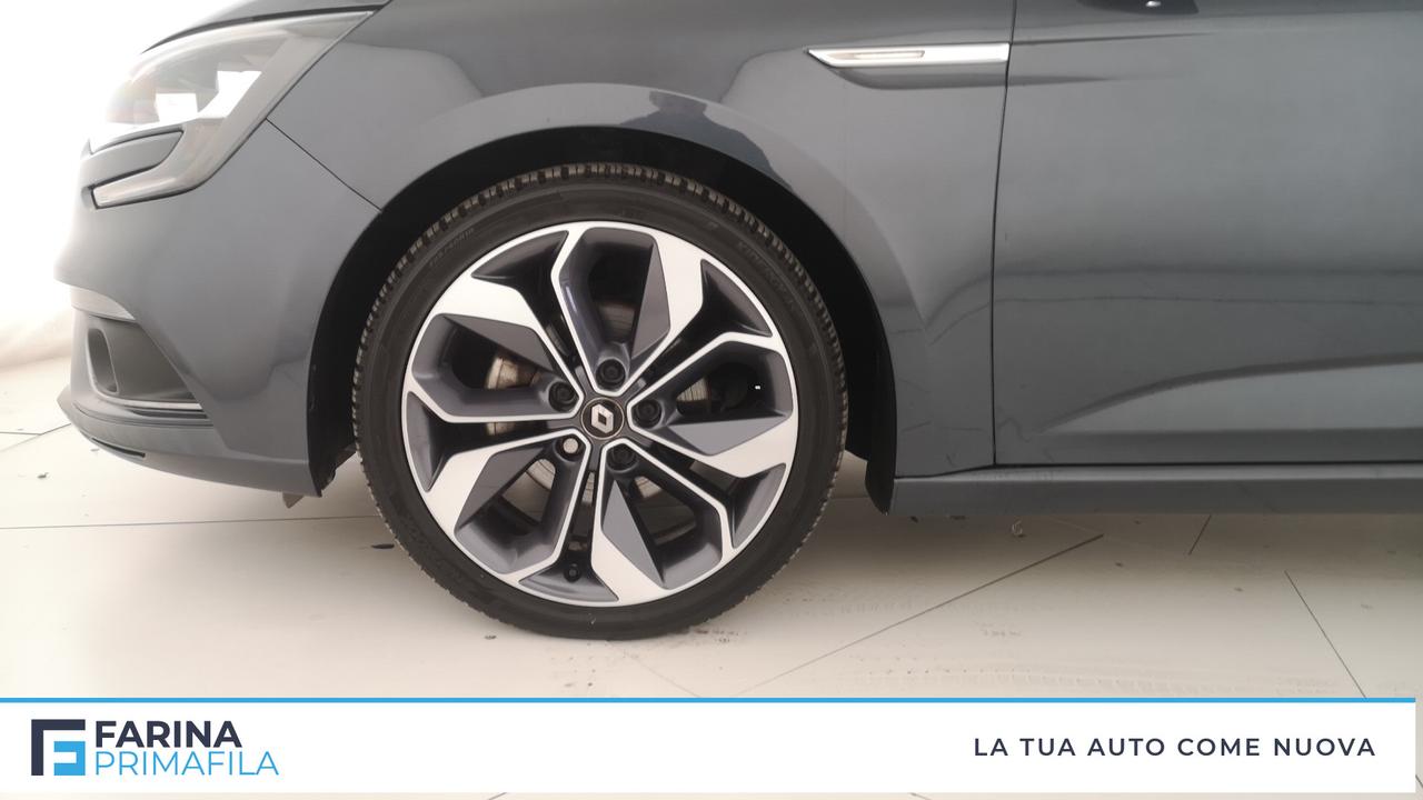 RENAULT Megane IV - Megane Grand Coupe 1.3 tce Executive 140cv fap