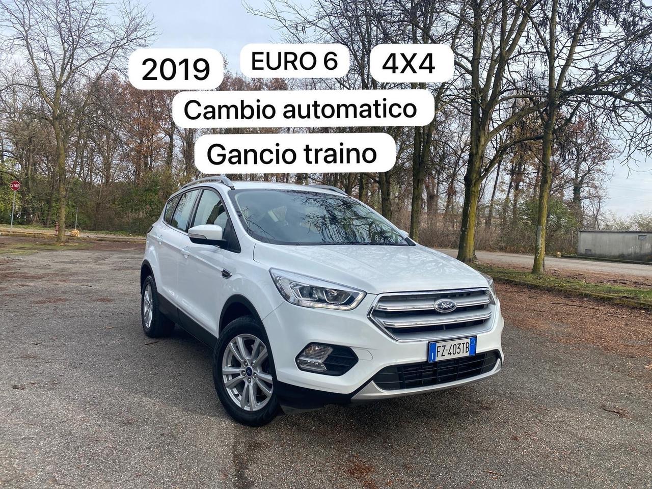 Ford Kuga 2.0 TDCI 150 CV S&S 4WD Powershift ST-Line