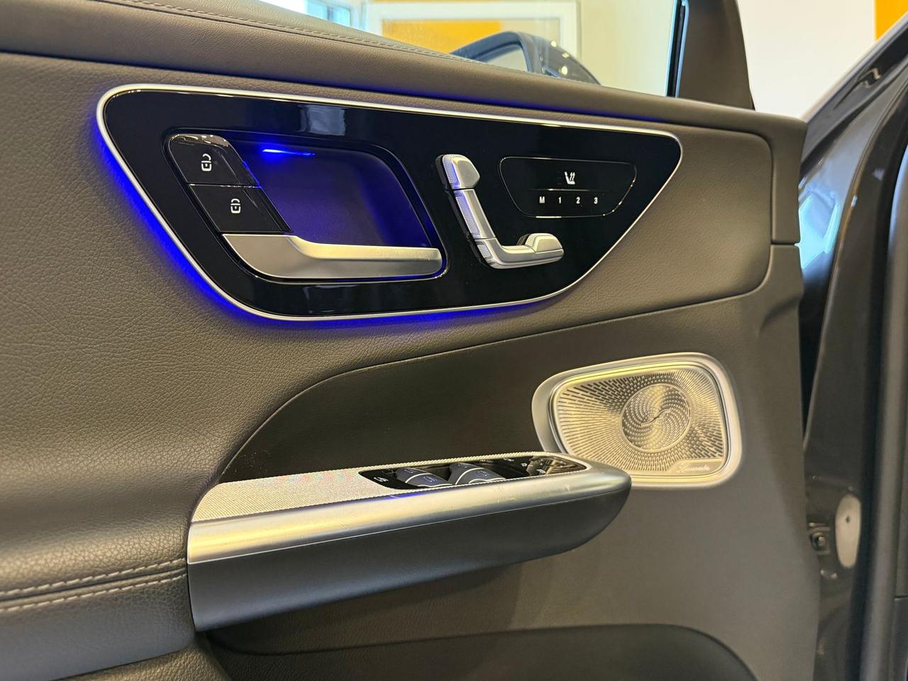 Mercedes-Benz GLC 220 AMG Line Premium Plus #8015