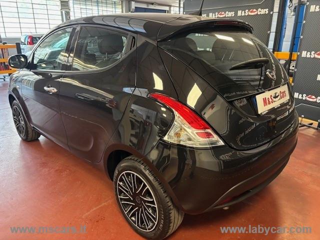 LANCIA Ypsilon 1.0 FireFly 5p. S&S Hybrid Oro