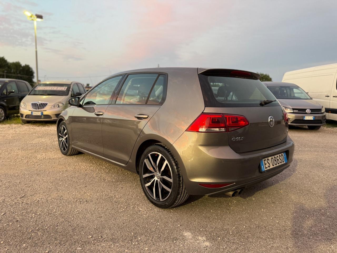 Volkswagen Golf 1.6 TDI 5p. 4MOTION Highline BlueMotion Technology