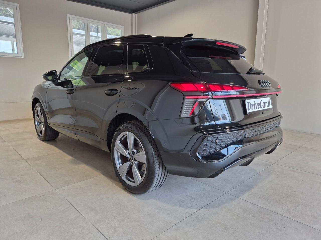 Audi Q3 1.5 TFSI MHEV S LINE EDITION 150CV S-TRONIC LED TETTO NAVI CARPLAY RETROCAM. ACC. AUTO UFFICIALE AUDI 1 PROPRIETARIO
