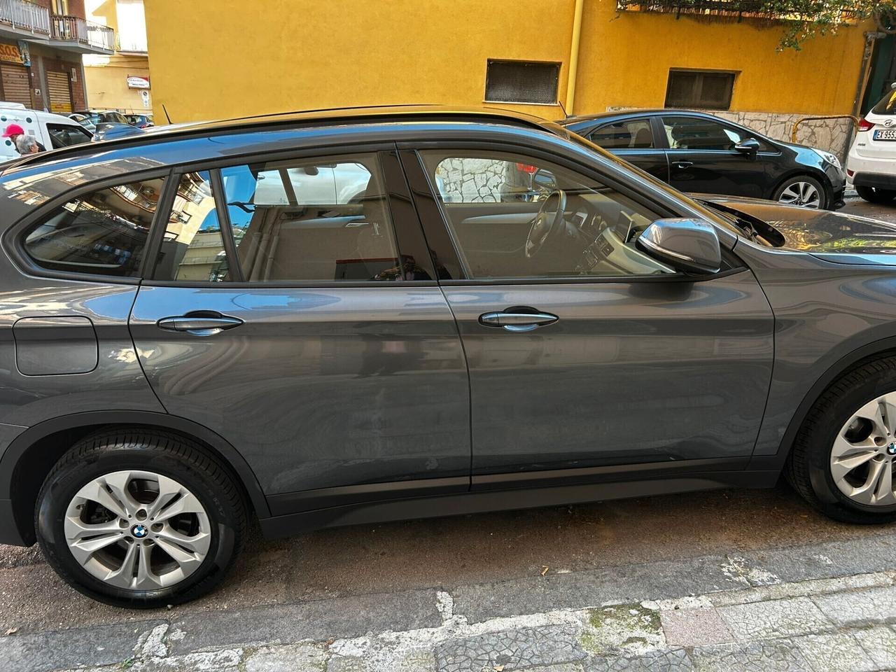 Bmw X1 xDrive25e Advantage