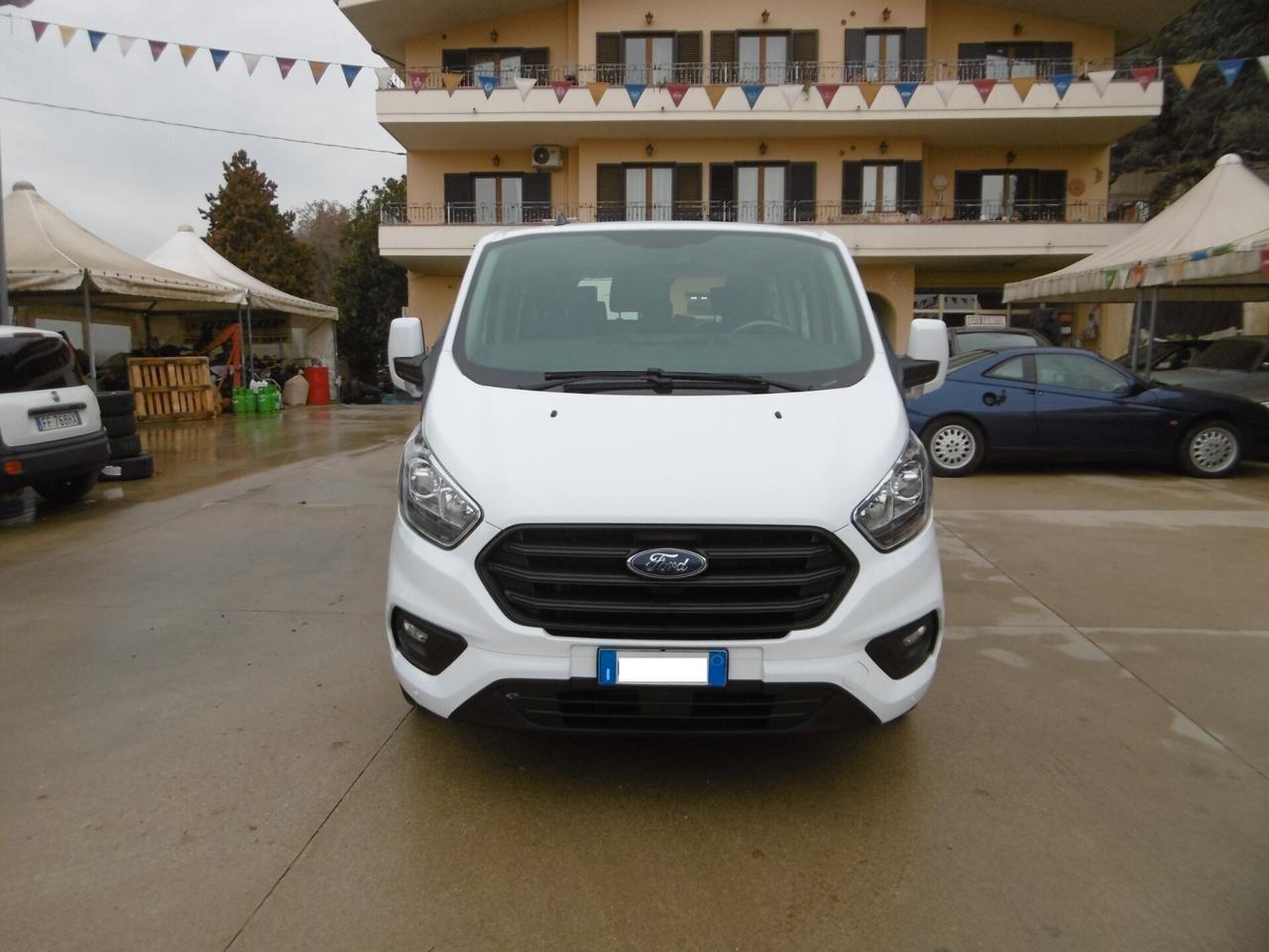 Ford TRANSIT CUSTOM 2.0 Tdci-EcoBlue 130cv 9 POSTI