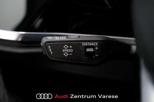 Audi Q3 35 TFSI 150CV MHEV Stronic Business