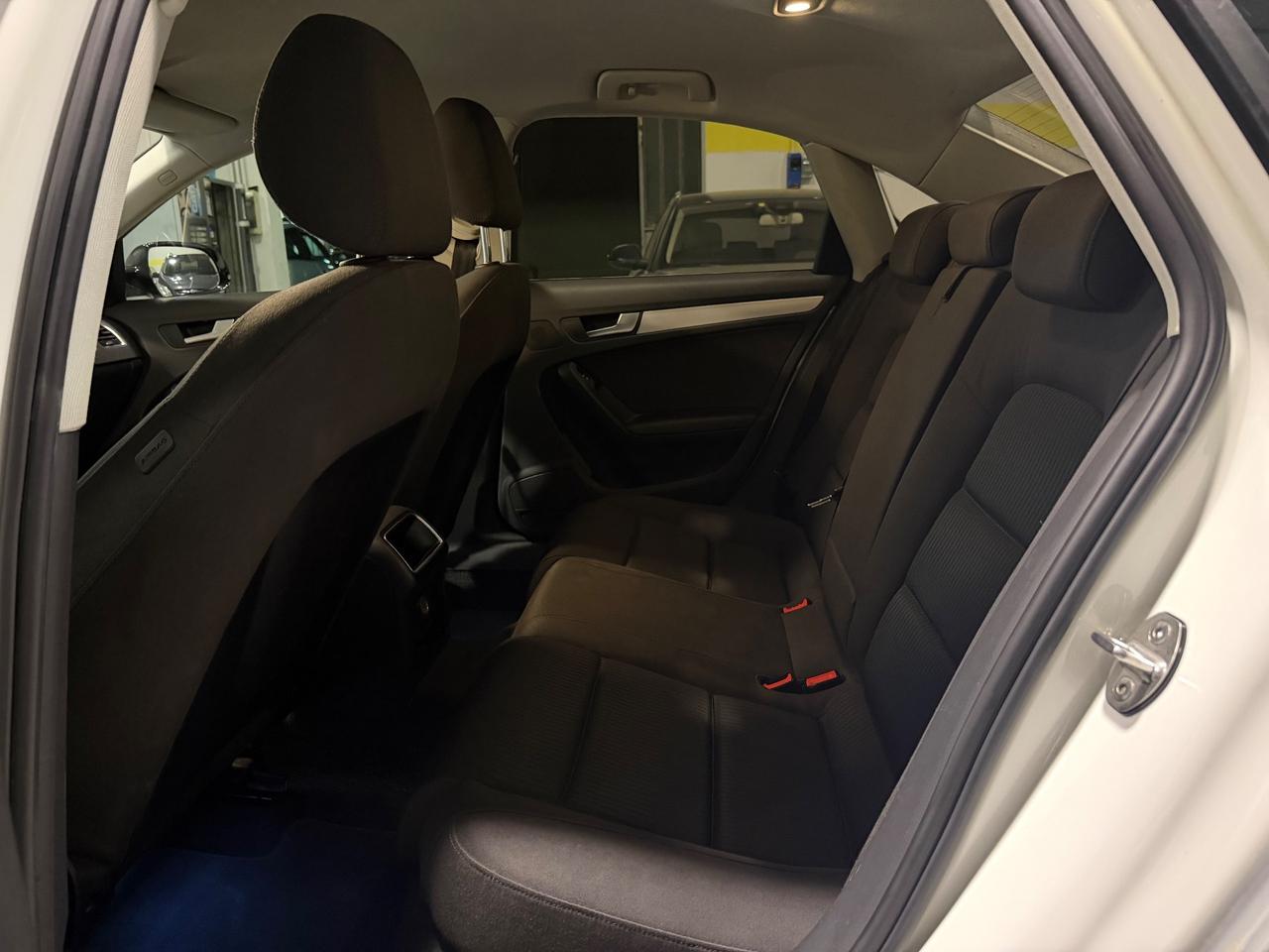 Audi A4 2.0 TDI 143CV S-Line 2011