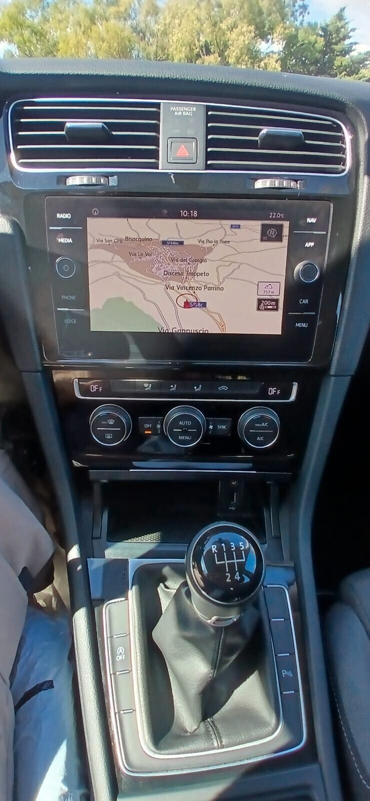 Volkswagen Golf 7.5 ° 1.6 TDI Executive - 2018