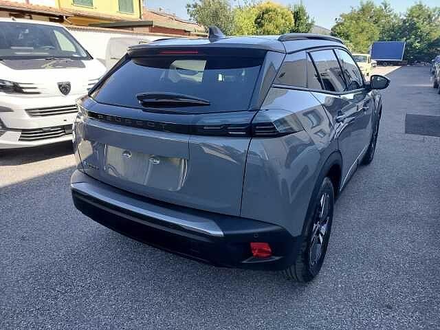 Peugeot 2008 motore elettrico 136 CV Allure