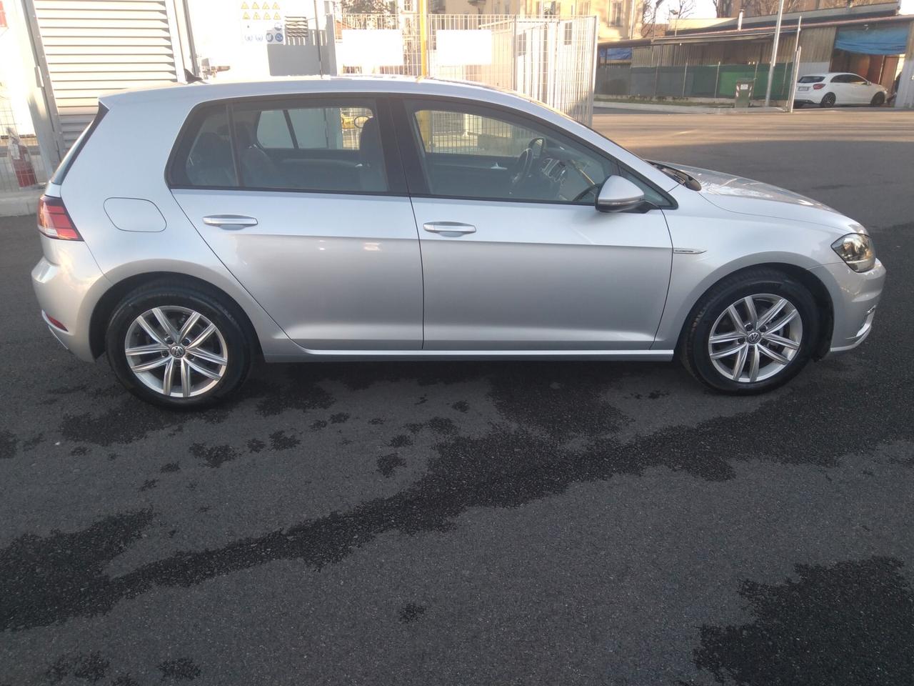 Volkswagen Golf 1.5 TGI DSG 5p. Executive BlueMotion Technology x neopatentati