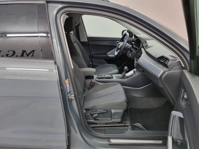 AUDI Q3 35 TFSI S tronic