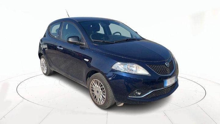 Lancia Ypsilon 1.2 69 CV 5P Gold UCONNECT Blue&Me