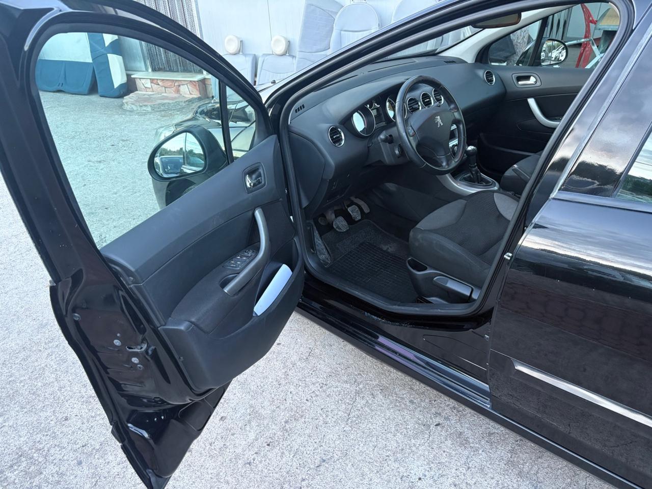 Peugeot 308 1.6 8V e-HDi KM CERTIF