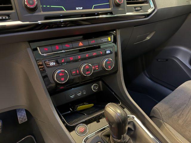 SEAT Ateca 2.0 TDI 4DRIVE DSG XCELLENCE GANCIO LED 19" DCC