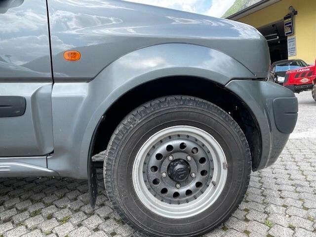 Suzuki Jimny 1.3i 16V cat 4WD JLX Più