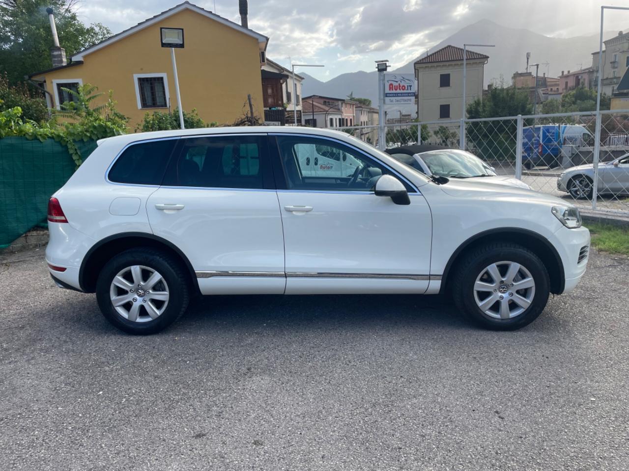 Volkswagen Touareg 3.0 TDi