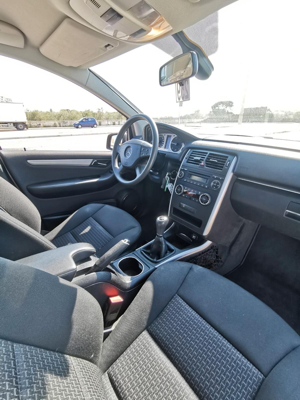 Mercedes-benz B 180 CDI Chrome solo km.94000