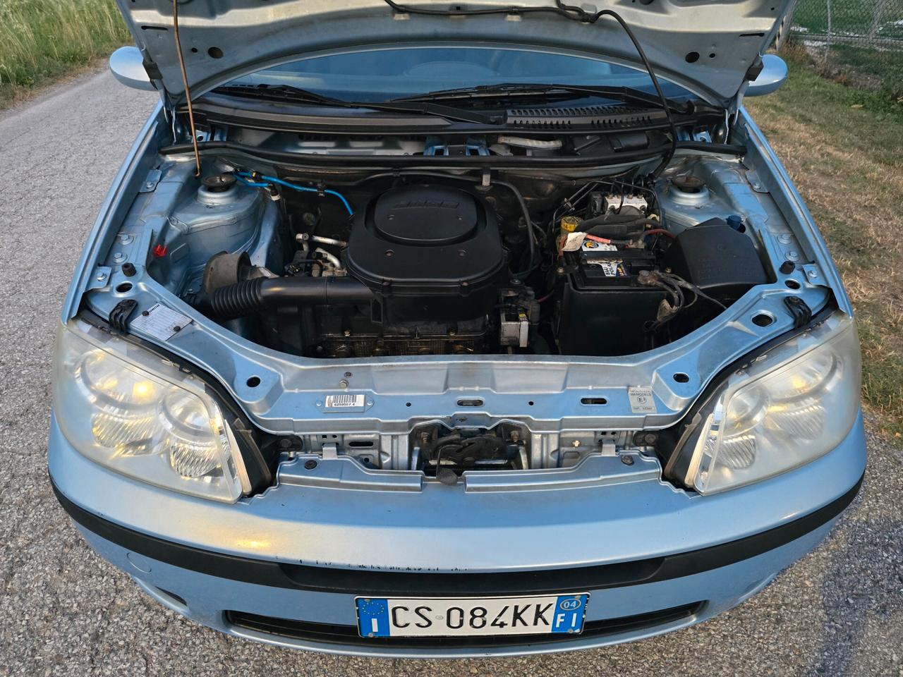 Fiat Punto 1.2 Benzina con GARANZIA- NEOPATENTATI