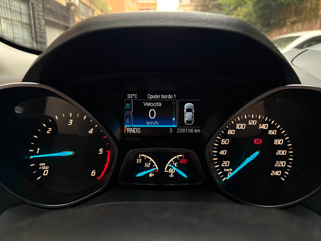 Ford Kuga 2.0 TDCI Powershift Titanium X 180CV - UNIPRO