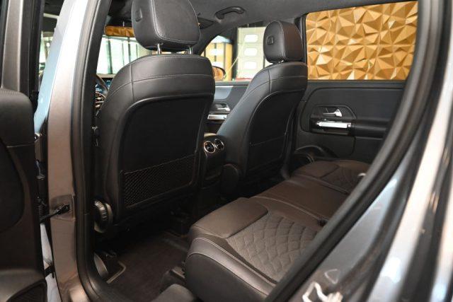 MERCEDES-BENZ GLB 200 AUTOMATIC SPORT 163CV NAVI LED 18"CAM GANCIO FULL!
