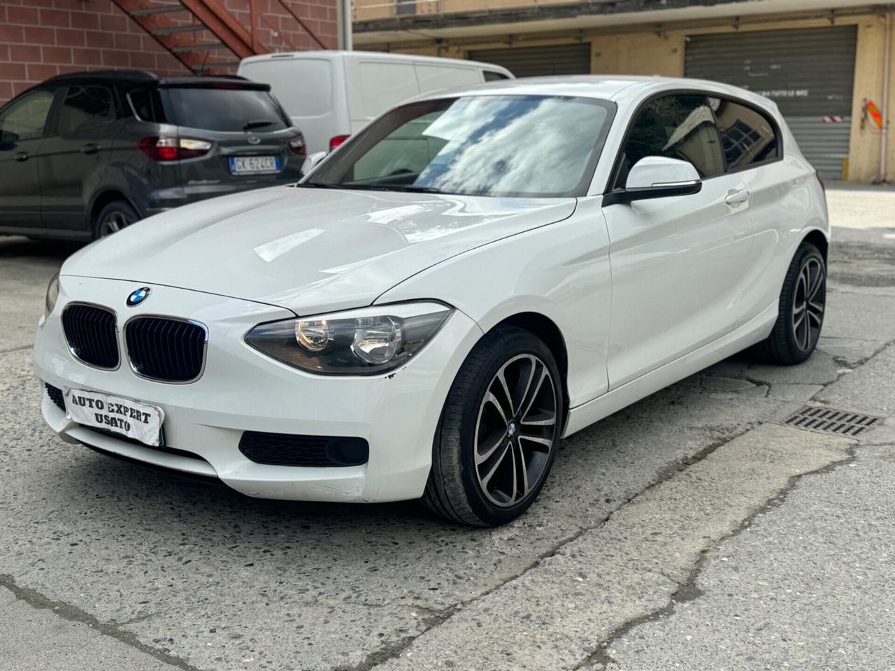 Bmw 116 116d 3p. Msport 2013