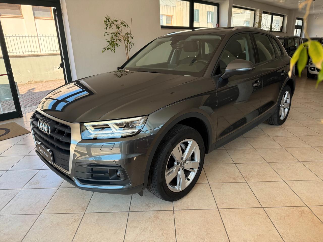 Audi Q5 2.0 TDI 190 CV quattro S tronic Business Sport