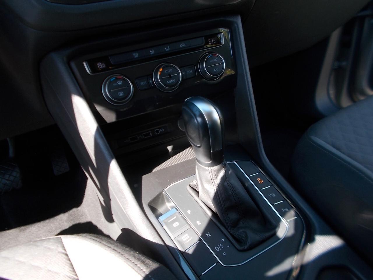 Volkswagen Tiguan 2.0 TDi DSG *FULL OPT* daVETRINA