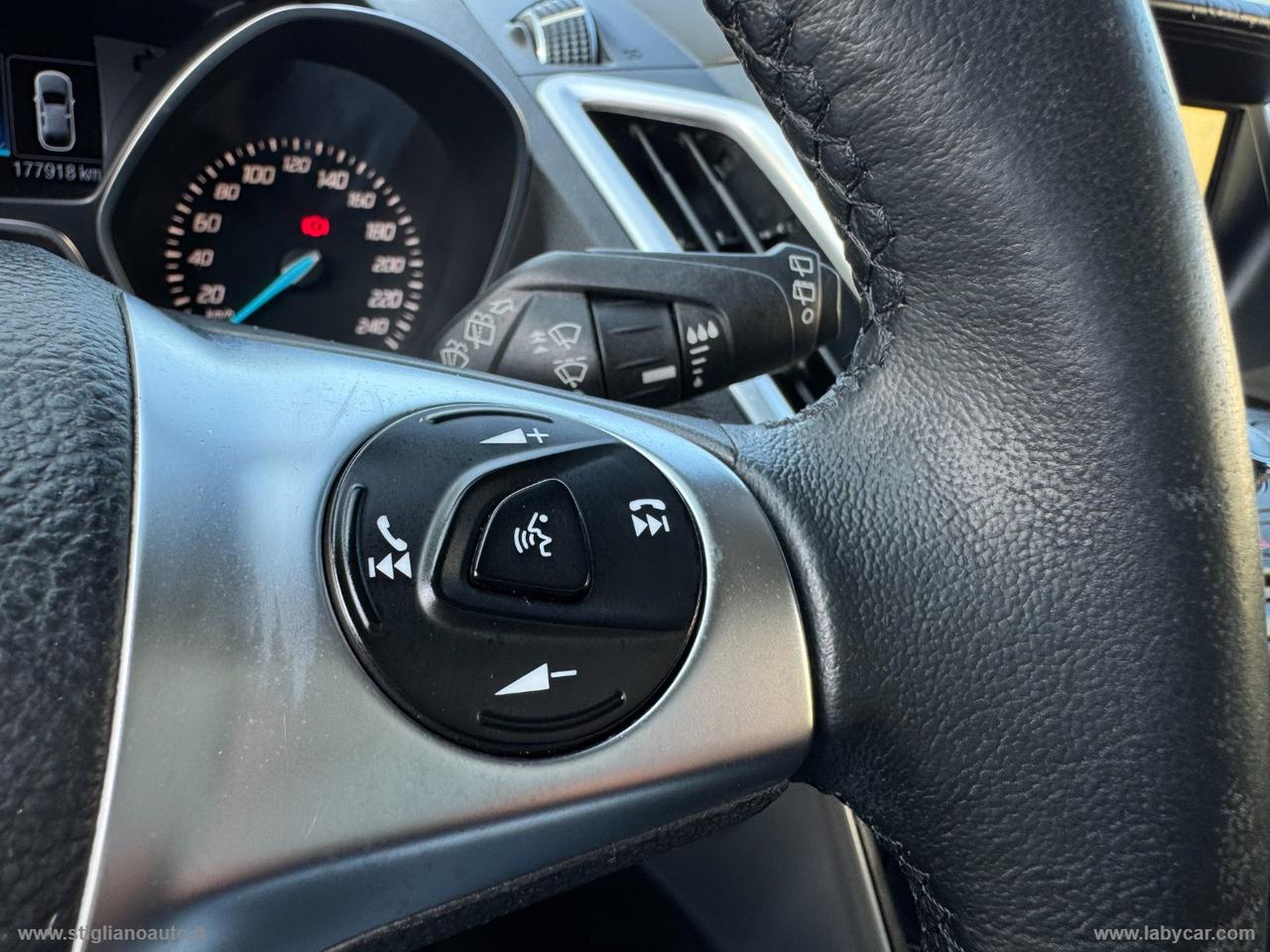 FORD Kuga 2.0 TDCI 120 CV S&S 2WD Titanium