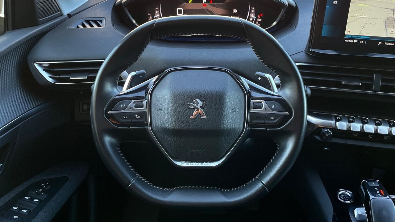 PEUGEOT 3008 1.5 BLUEHDI ALLURE 131CV - FULL LED, VIRTUAL COCKPIT, NEOPATENTATI