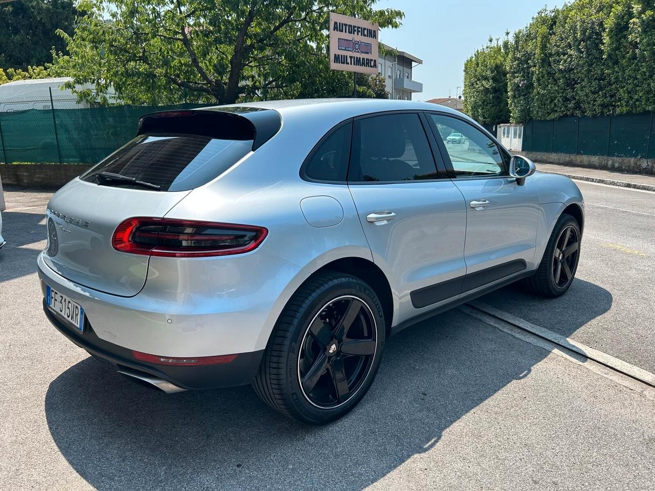 PORSCHE Macan 2.0 Benzina 252 CV KW 185