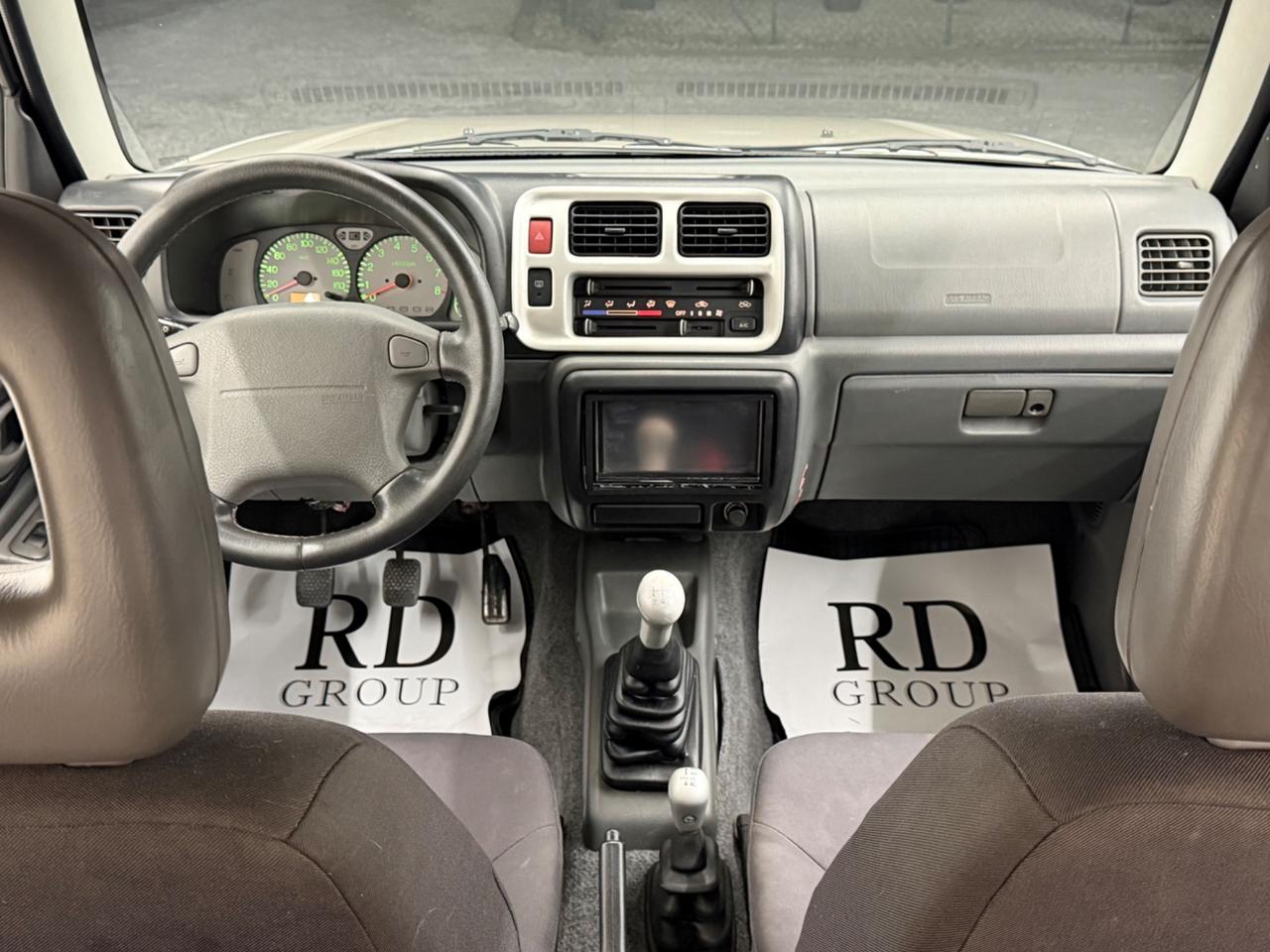 Suzuki Jimny 1.3i 16V cat 4WD JLX