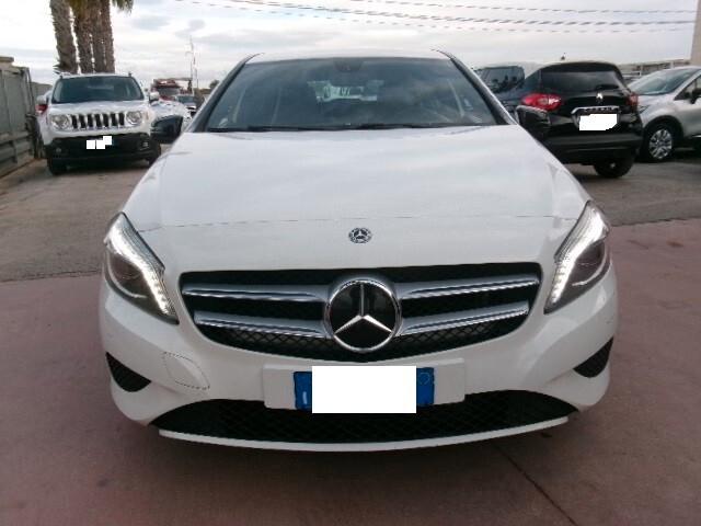 Mercedes-benz A 180 d Premium
