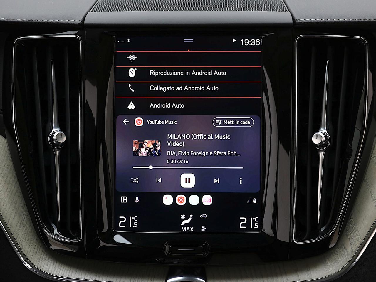 Volvo XC60 B4 AWD auto Inscription TETTO APRIBILE