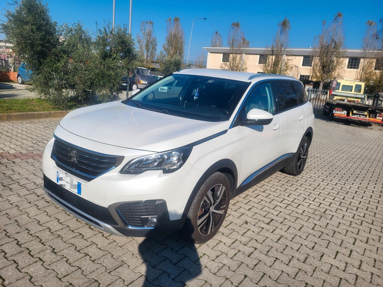 Peugeot 5008 BlueHDi 130 S&S EAT8 Allure
