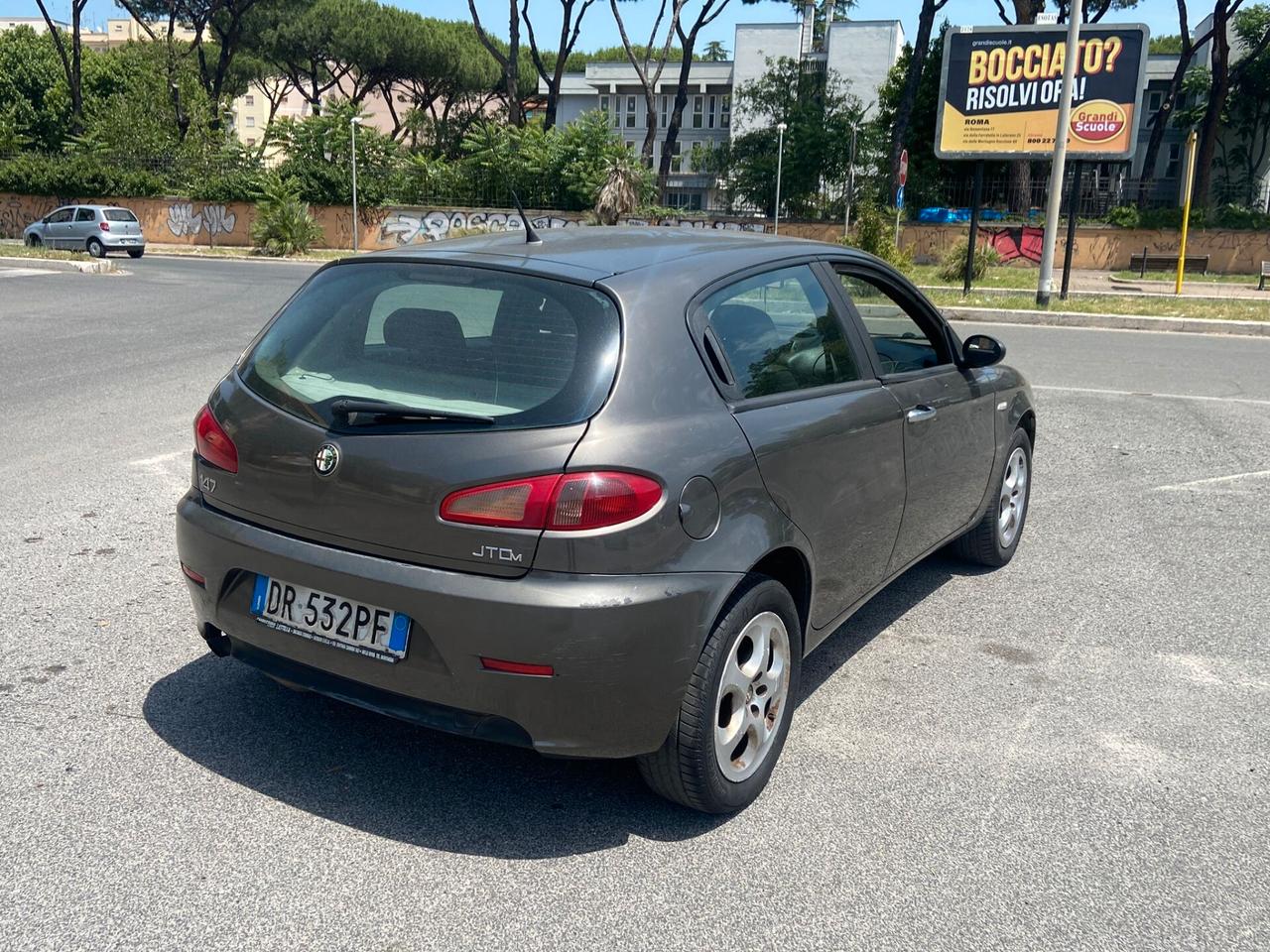 Alfa Romeo 147 1.9 JTD M-JET 16V 5 porte Dist.