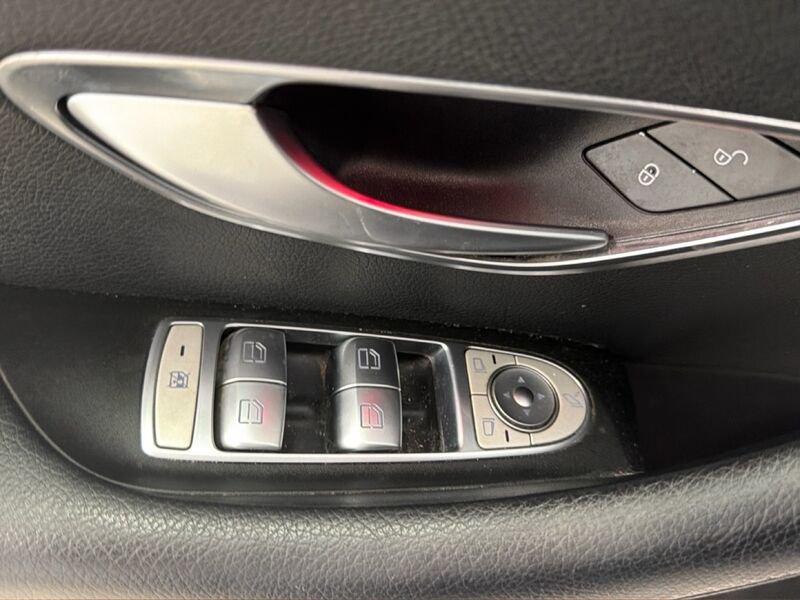 Mercedes-Benz Classe E E220d Auto Premium Plus